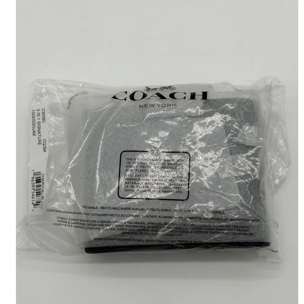Coach wallet signature
